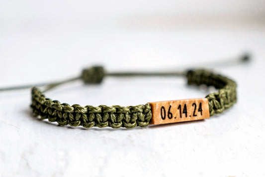 Personalizable Maple Wood & Macramé Bracelet