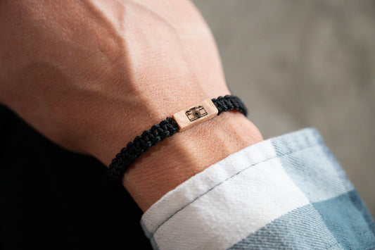 Vintage Camera Reclaimed Wood & Macramé Bracelet