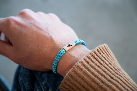 Hummingbird Reclaimed Wood & Macramé Bracelet