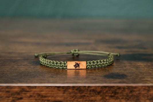 Sea Turtle Reclaimed Wood & Macramé Bracelet