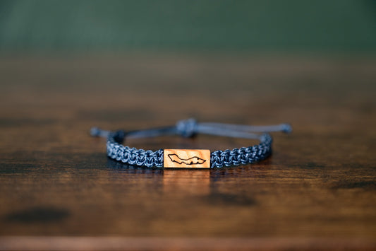 Curaçao Reclaimed Wood & Macramé Bracelet