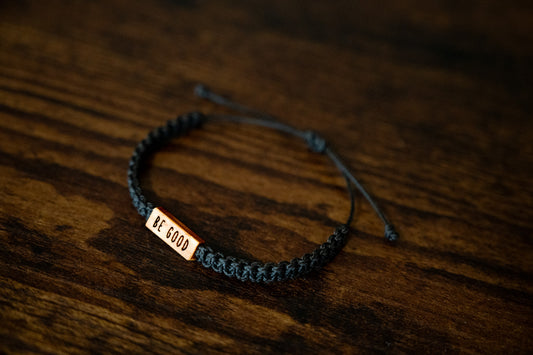 BE GOOD Reclaimed Wood & Macramé Bracelet