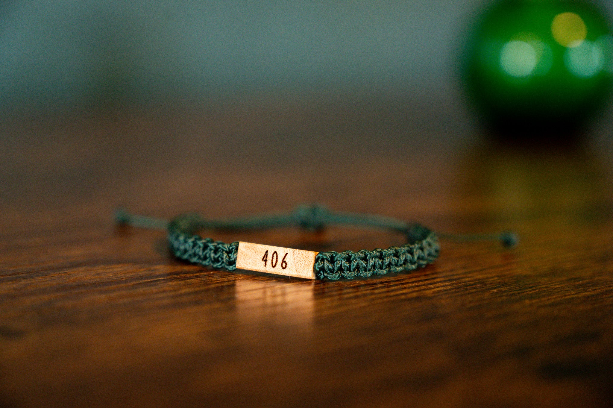 406 Montana Area Code Reclaimed Wood & Macramé Bracelet – Kunuku
