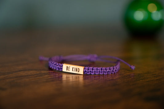 BE KIND Wood & Macramé Bracelet